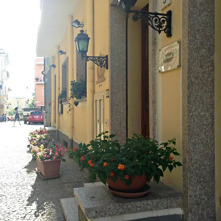 泰拉诺瓦酒店 3*