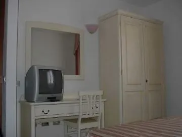 Terranova 3* אולביה